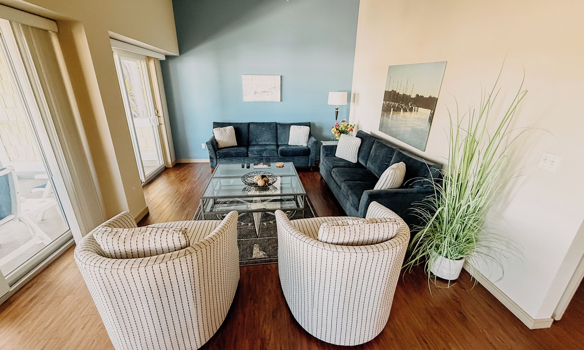 Holland Condo | Staterooms 2N, Waterside View, heated pool, near Holland State Park Beach