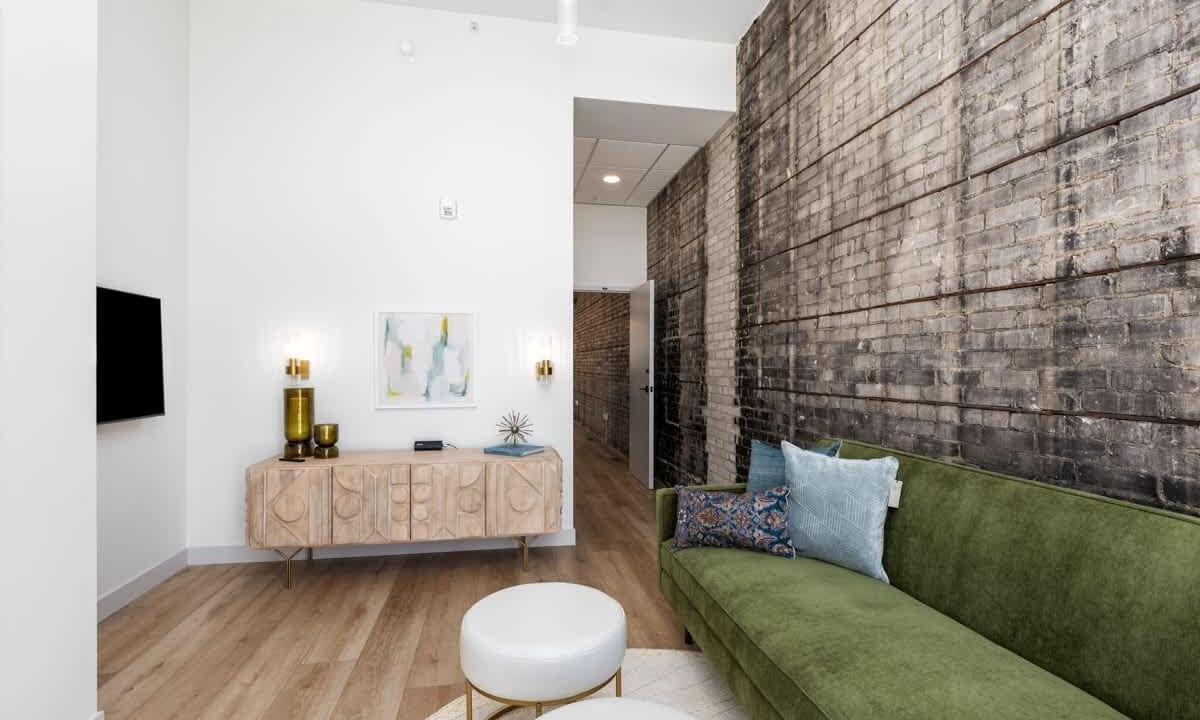 Grand Rapids Apartment | Downtown 5BR with private patio