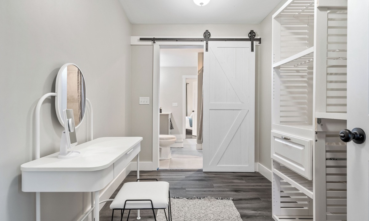 Near Northside Apartment | Stylish 3-Story Home Sleeps 14 Near Monon Trl WiFi, AC + Private Hot Tub