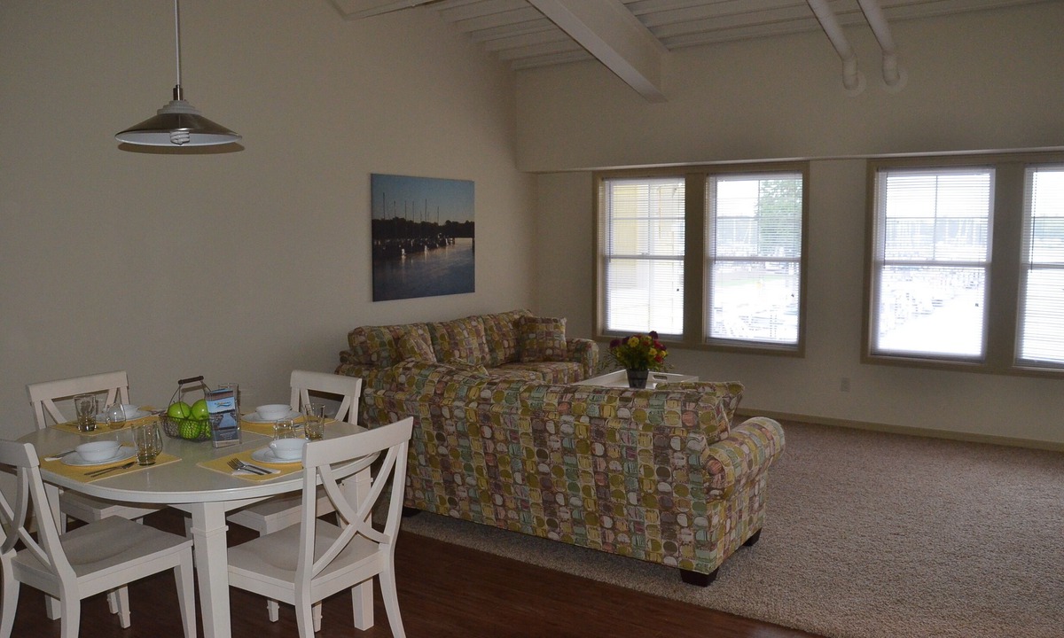 Holland Condo | The Staterooms 2P, Newly Built, Lake View, Seasonal Heated Pool, Near State Park