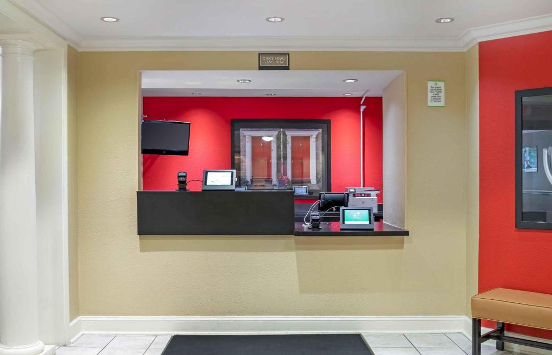 Northville Hotel | Extended Stay America Suites - Detroit - Novi - Orchard Hill Place