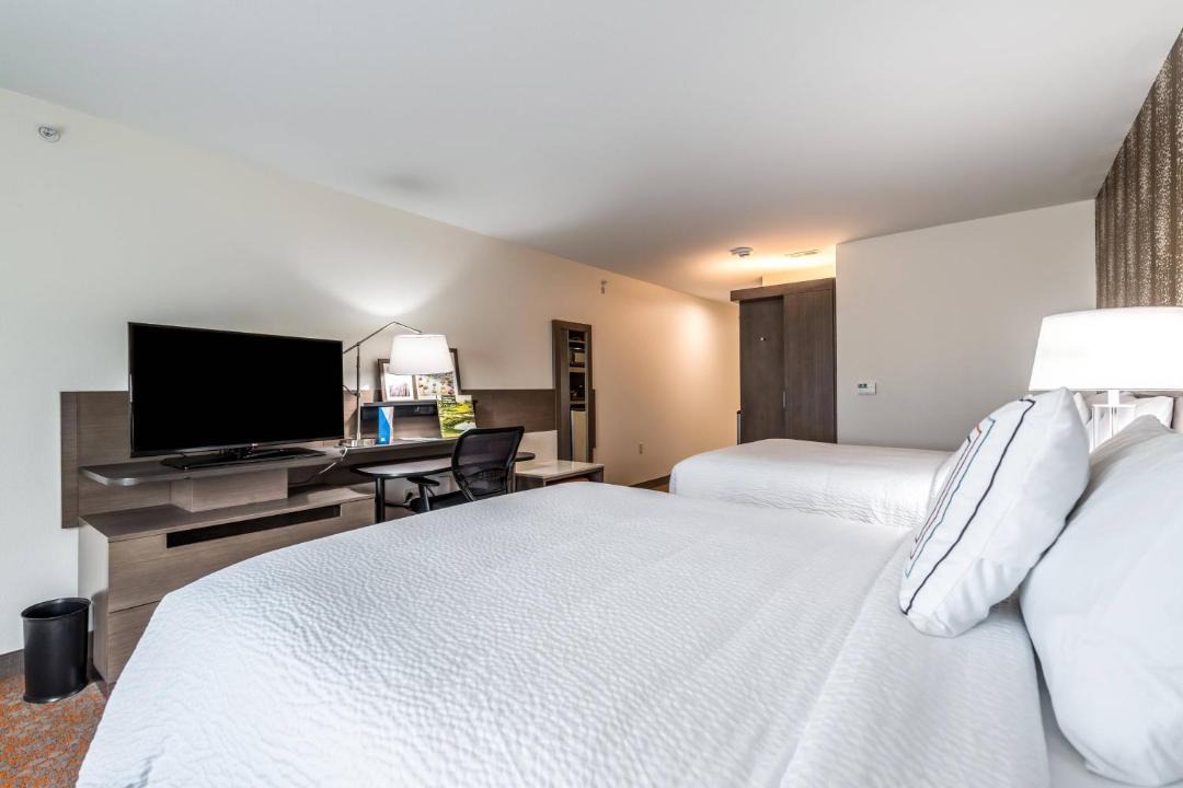 Stevensville Hotel | Fairfield Inn & Suites by Marriott St. Joseph Stevensville
