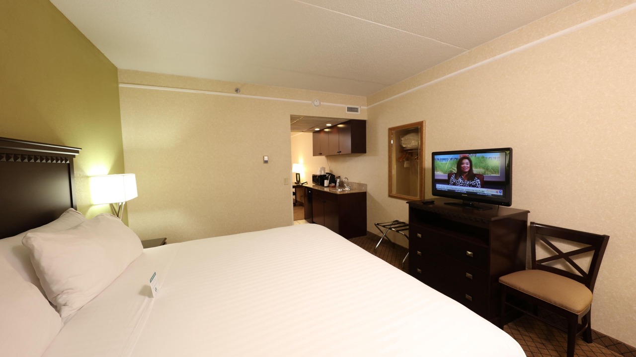 Photo of Bedroom in Forest Hills