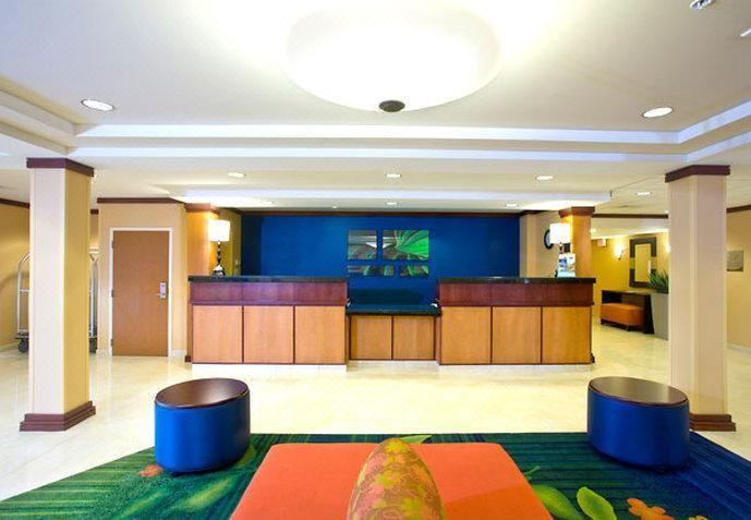 Photo of Livingroom in Norton Shores