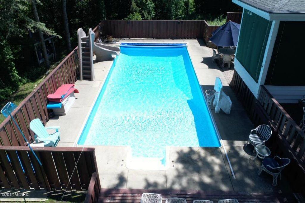 Photo of Outdoor in Sister Lakes