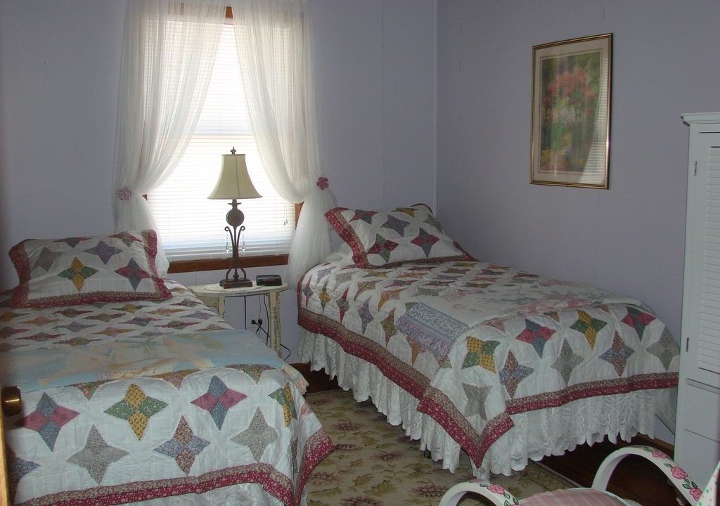 Photo of Bedroom in Sister Lakes