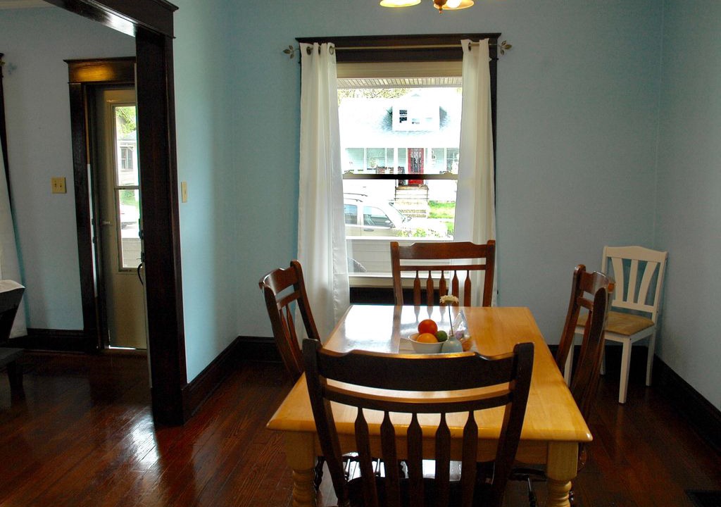 Photo of Livingroom in Northeast South Bend