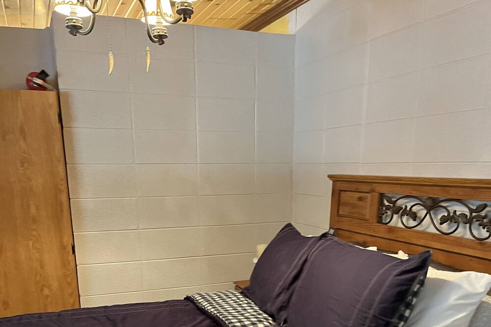 Photo of Bedroom in Bellmore