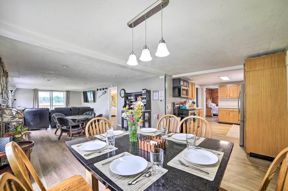 Photo of Kitchen in Ada