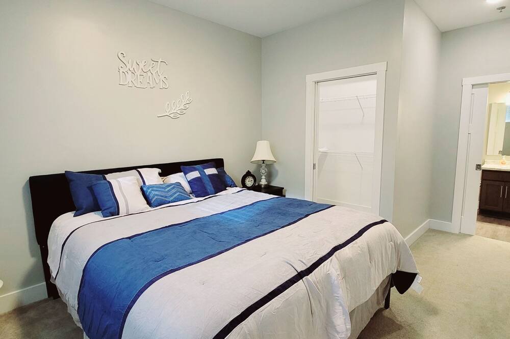 Photo of Bedroom in Medical Mile