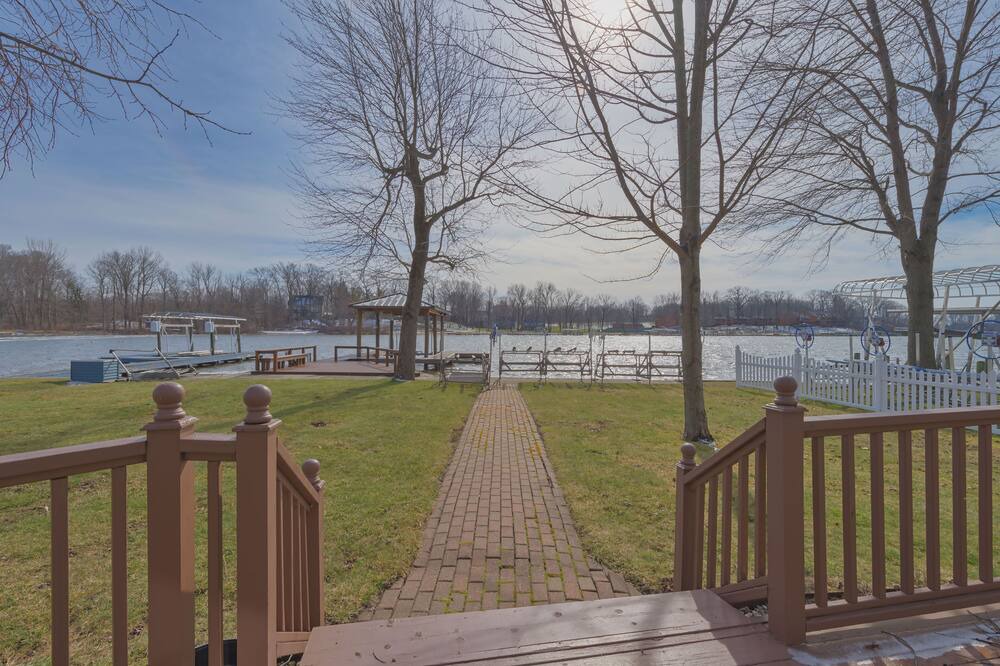 Photo of Others in Paw Paw Lake