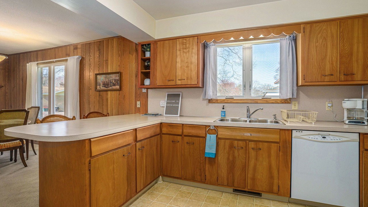 Photo of Kitchen in Norton Shores