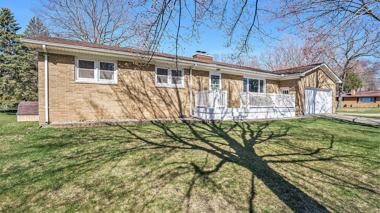 Photo of Outdoor in Norton Shores