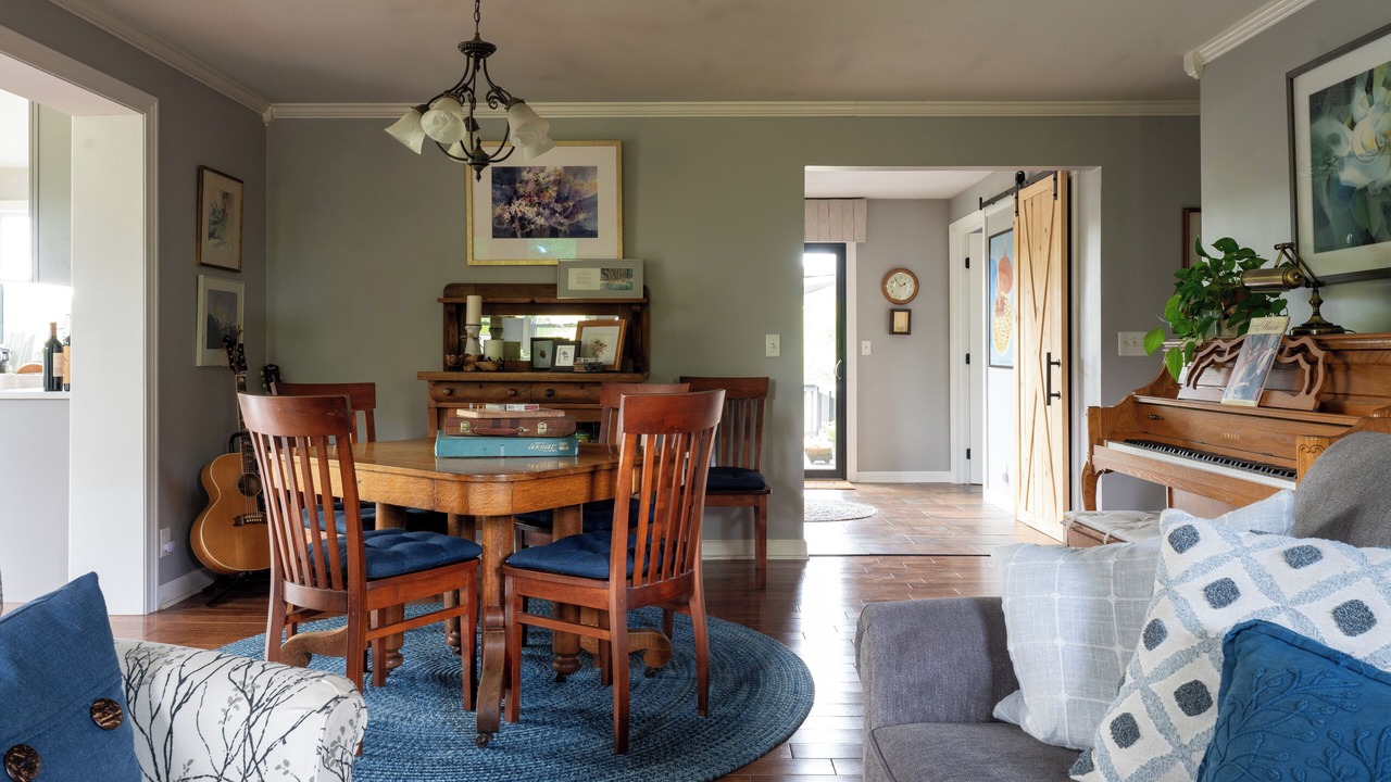 Photo of Bedroom in South Haven