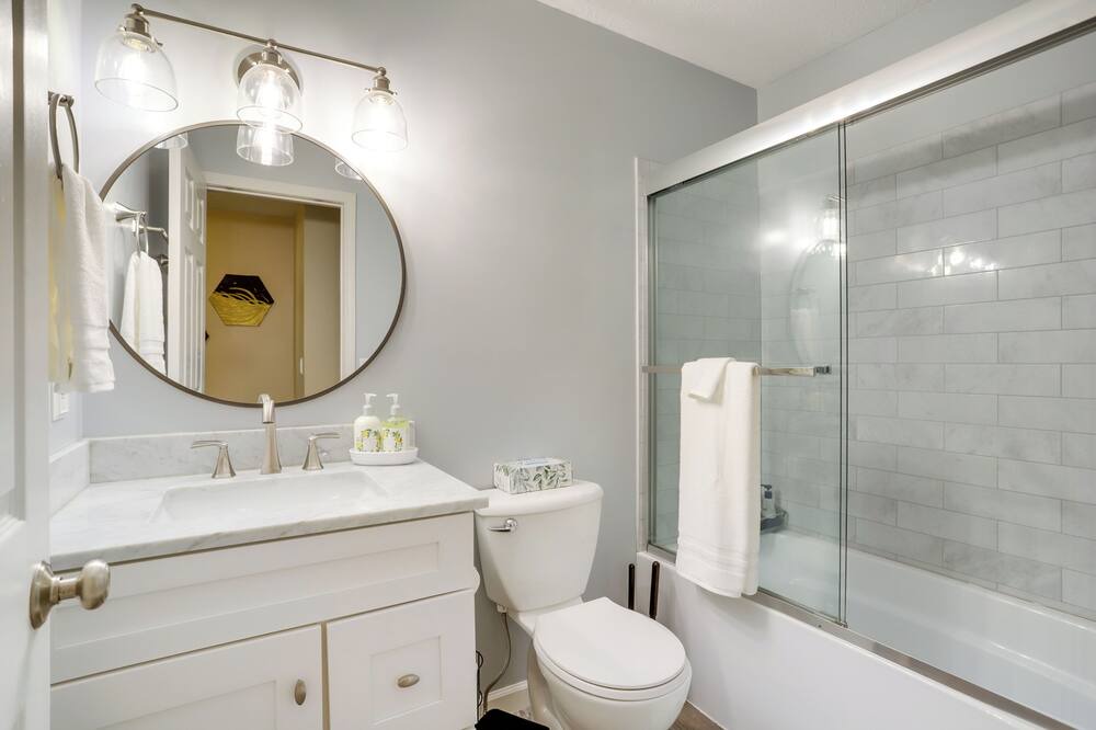 Photo of Bathroom in Granger