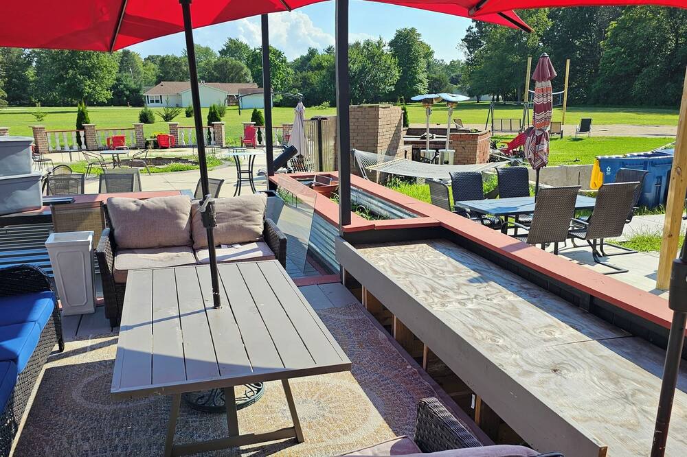 Photo of Outdoor in Niles