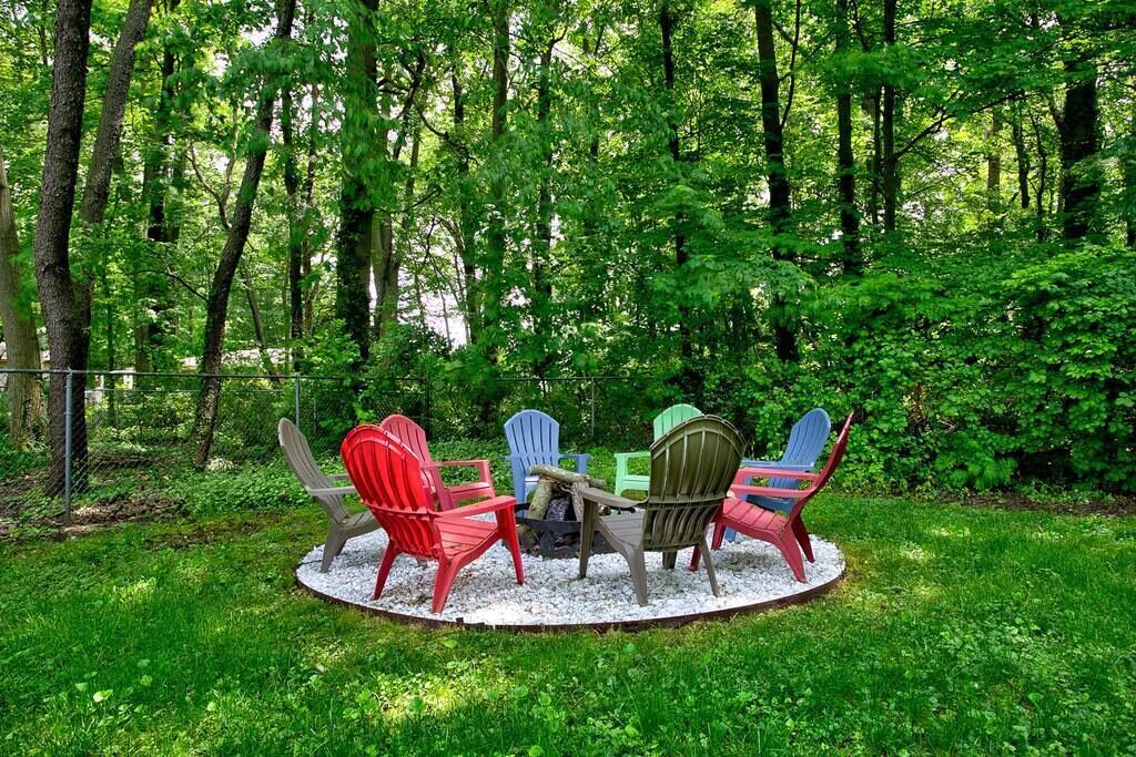 Photo of Outdoor in Waukazoo Woods