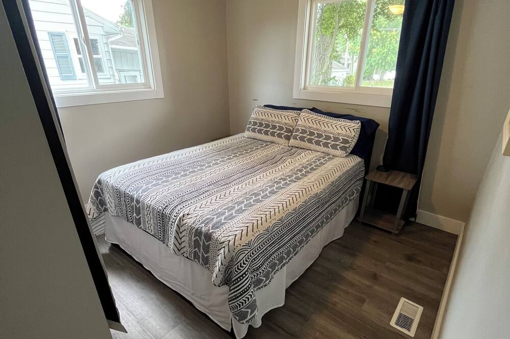 Photo of Bedroom in Shelbyville