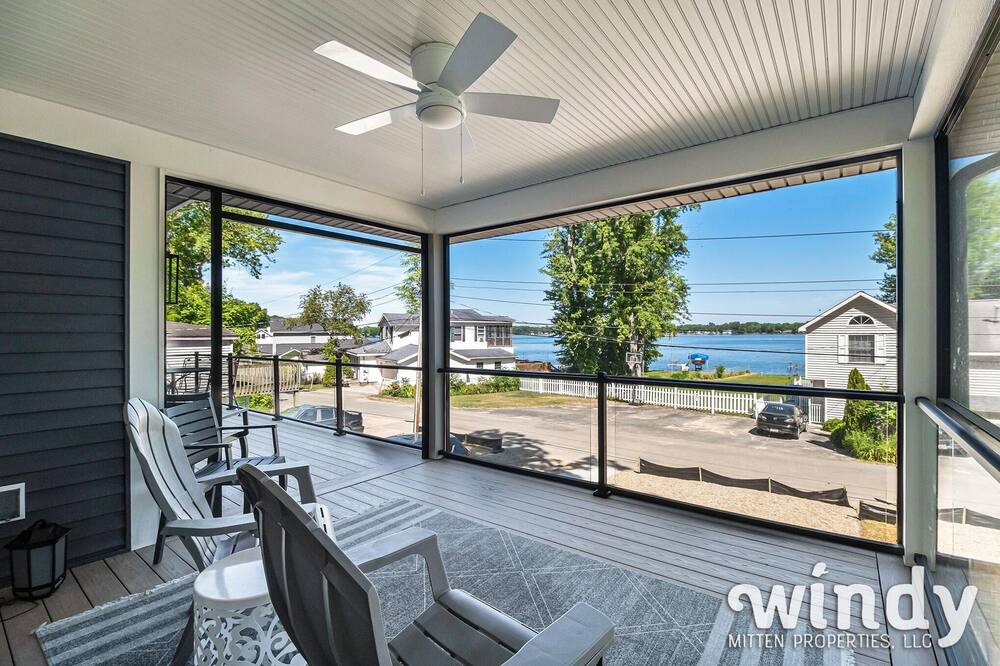 Photo of Outdoor in Paw Paw Lake