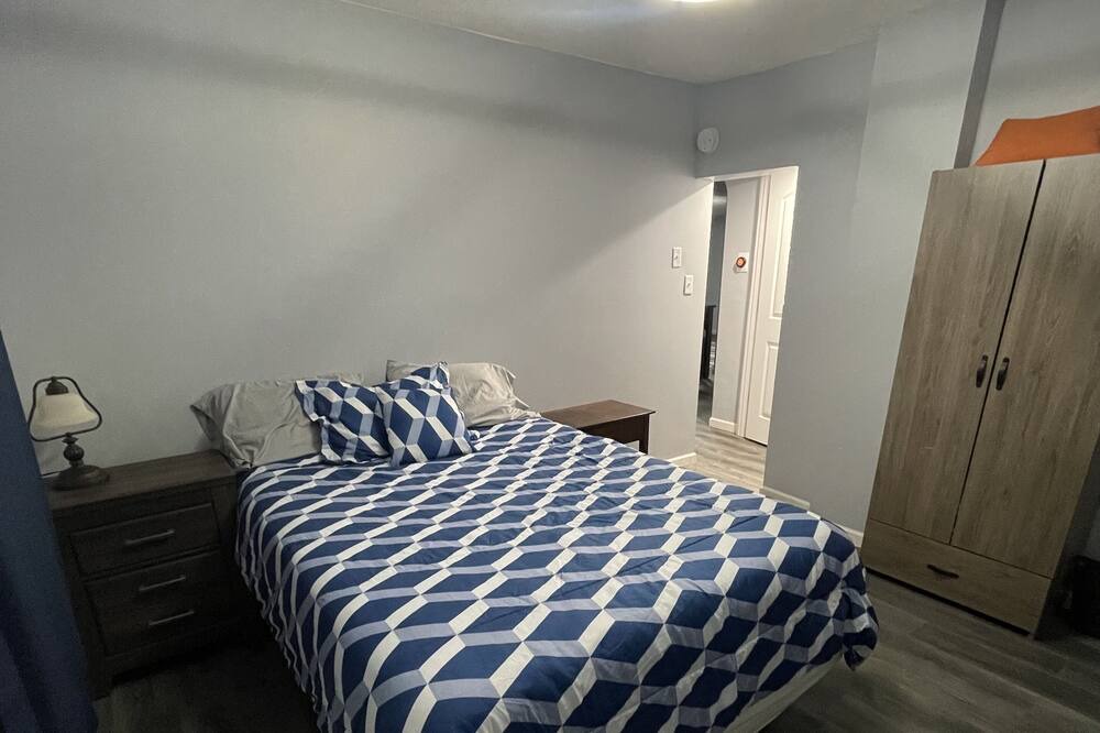 Photo of Bedroom in Hamilton