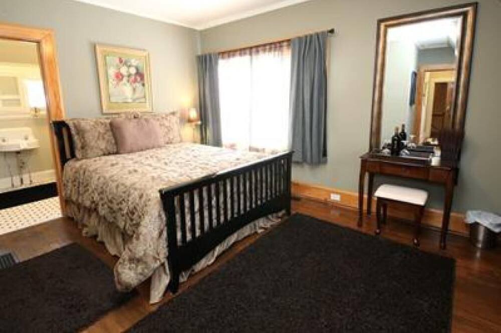 Photo of Bedroom in Grand Rapids