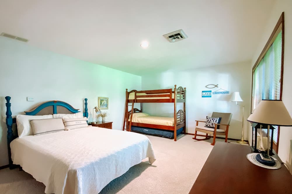 Photo of Bedroom in Winona Lake