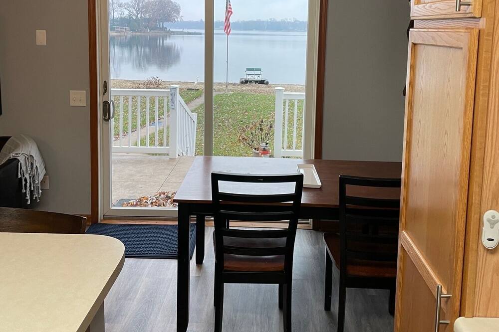 Photo of Livingroom in Niles