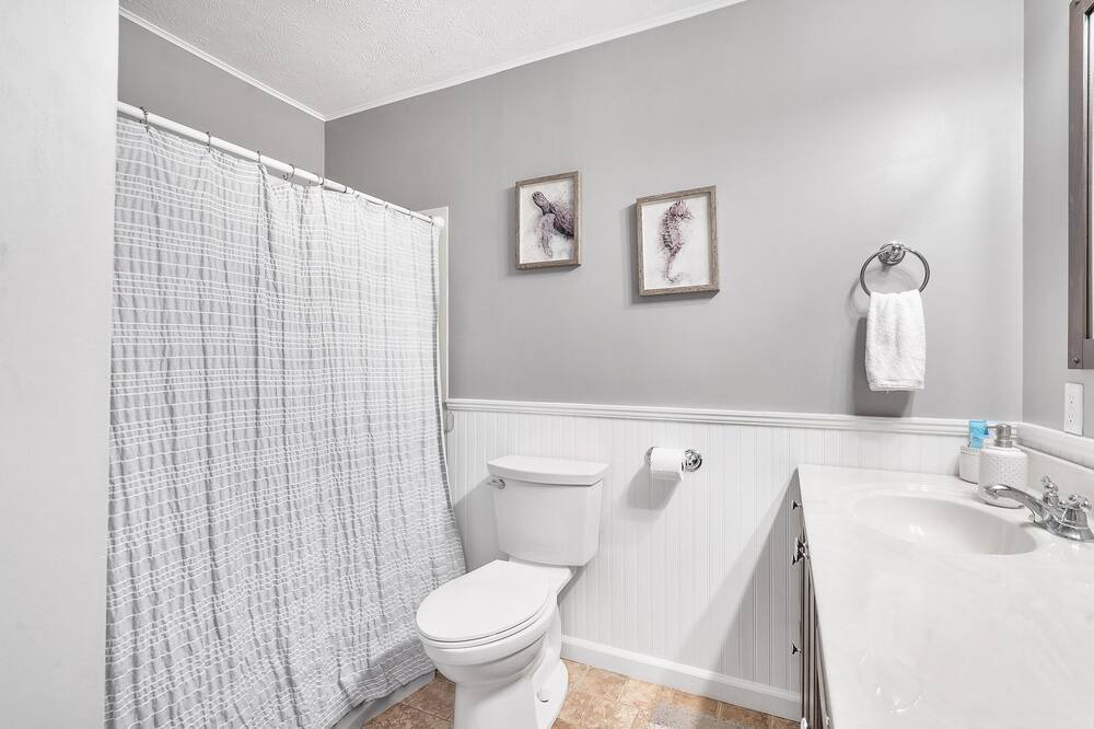 Photo of Bathroom in Cicero