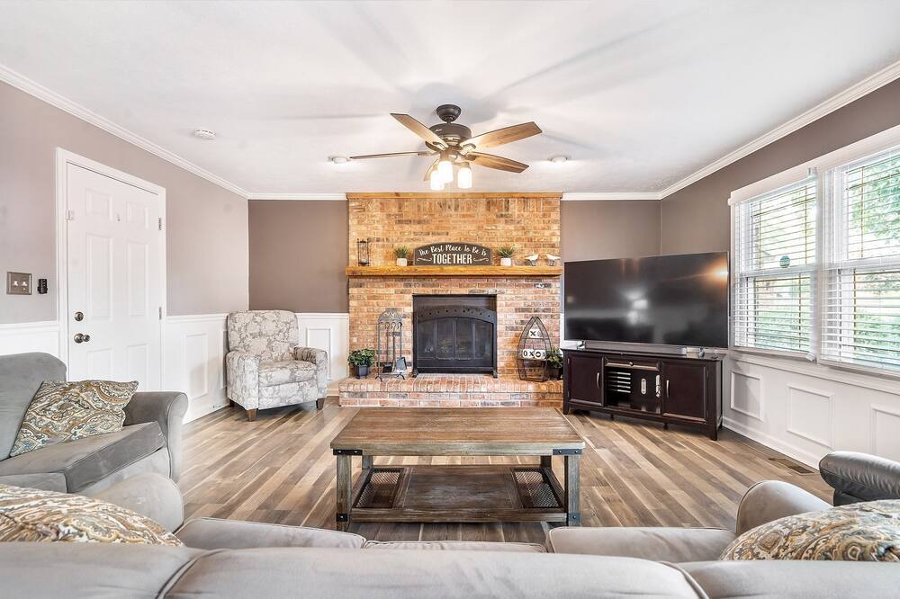 Photo of Livingroom in Cicero
