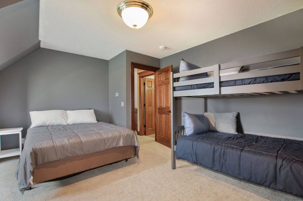 Photo of Bedroom in Hamilton