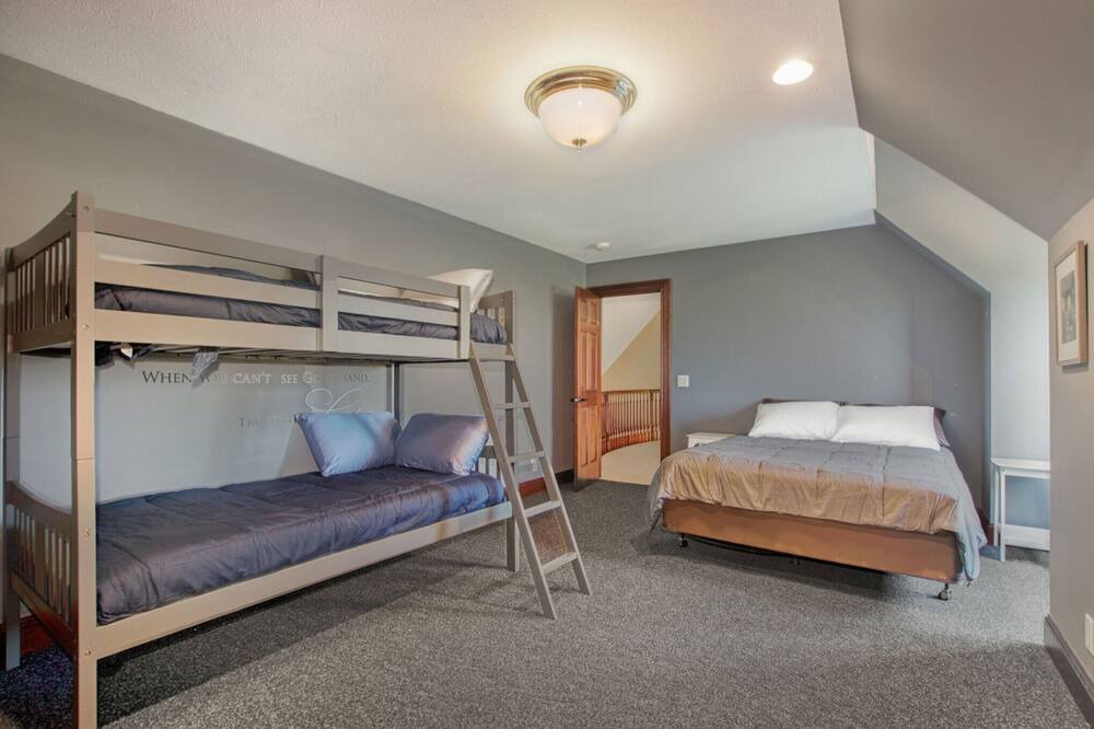 Photo of Bedroom in Hamilton
