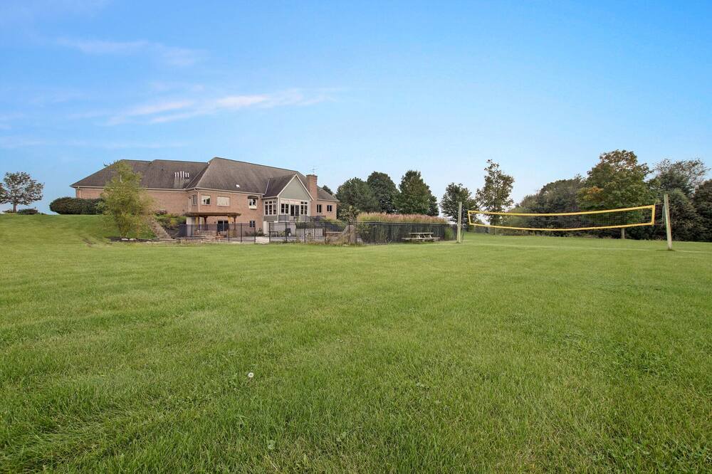 Photo of Outdoor in Hamilton