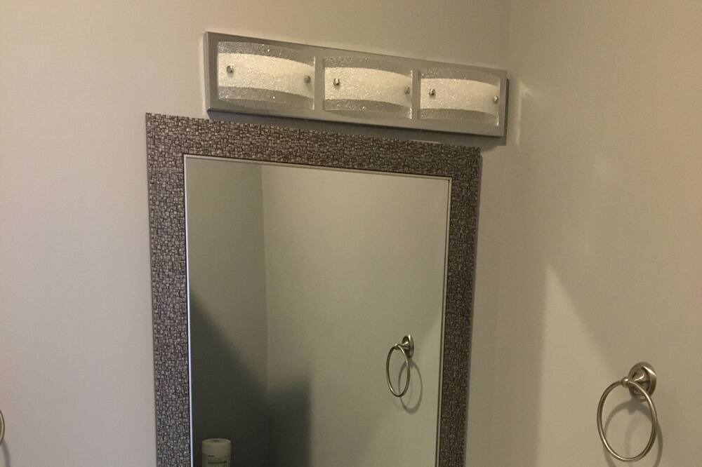 Photo of Bathroom in Huntington