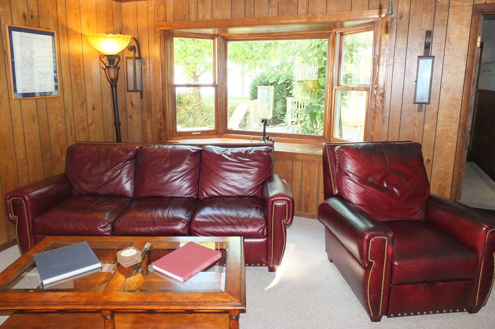 Photo of Livingroom in Sister Lakes