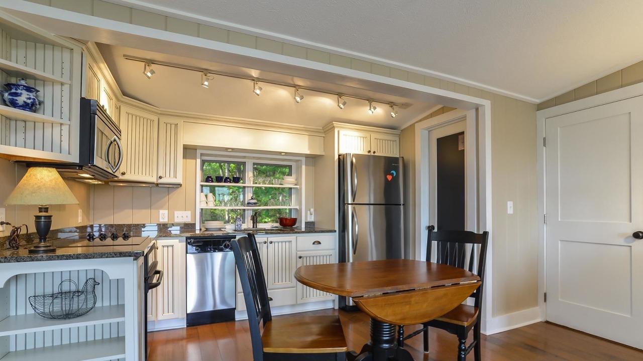 Photo of Livingroom in Saugatuck