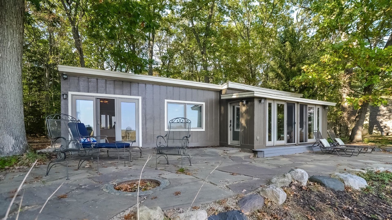 Photo of Outdoor in Saugatuck