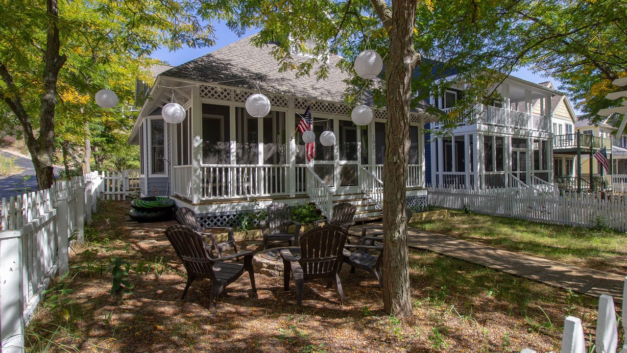 Photo of Outdoor in Michigan City