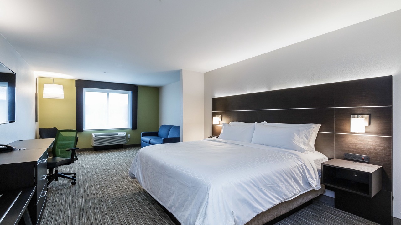 Photo of Bedroom in Saint Marys  Saint Joseph County
