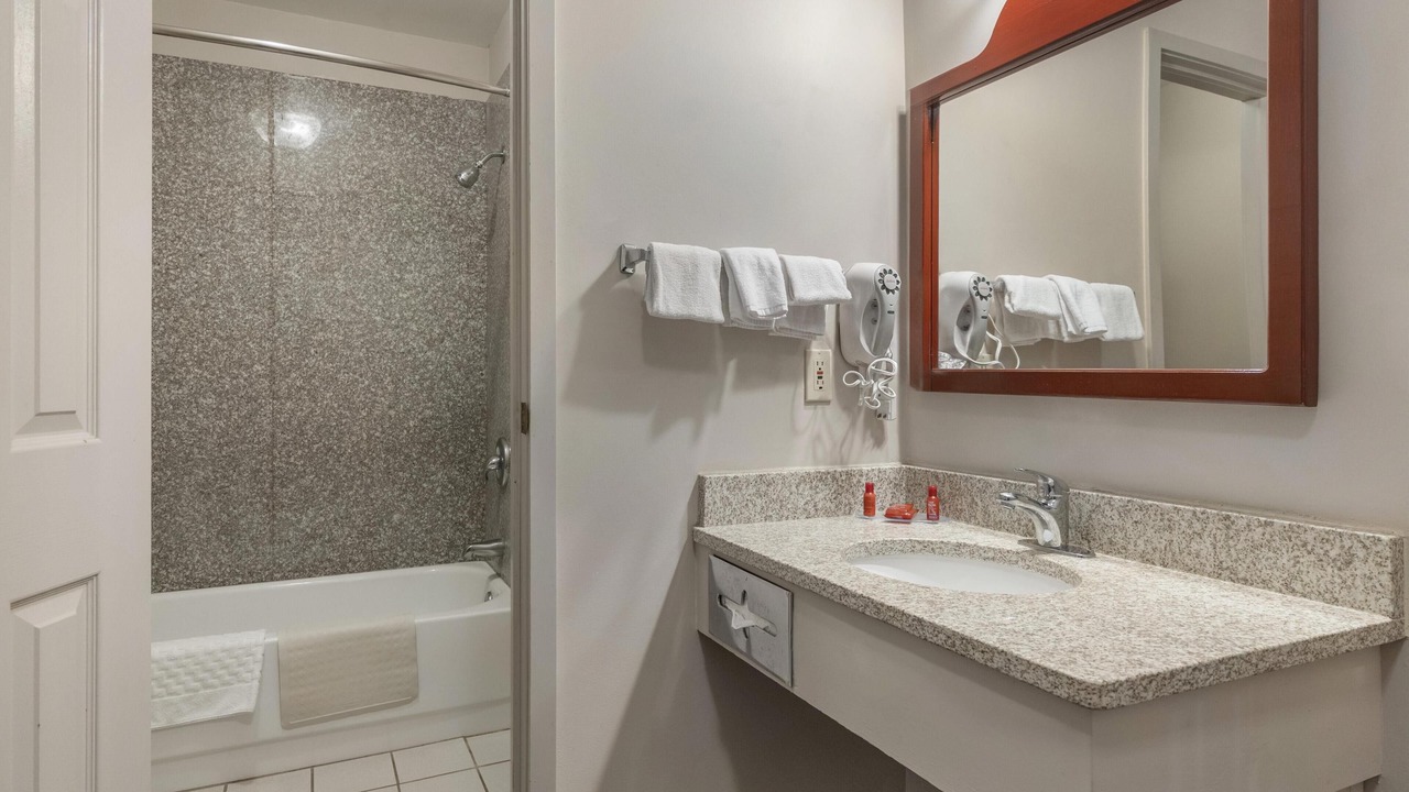 Photo of Bathroom in Auburn
