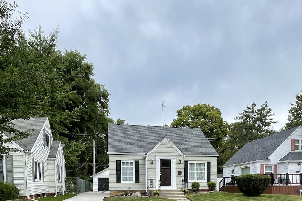 Photo of Outdoor in Northshore Triangle