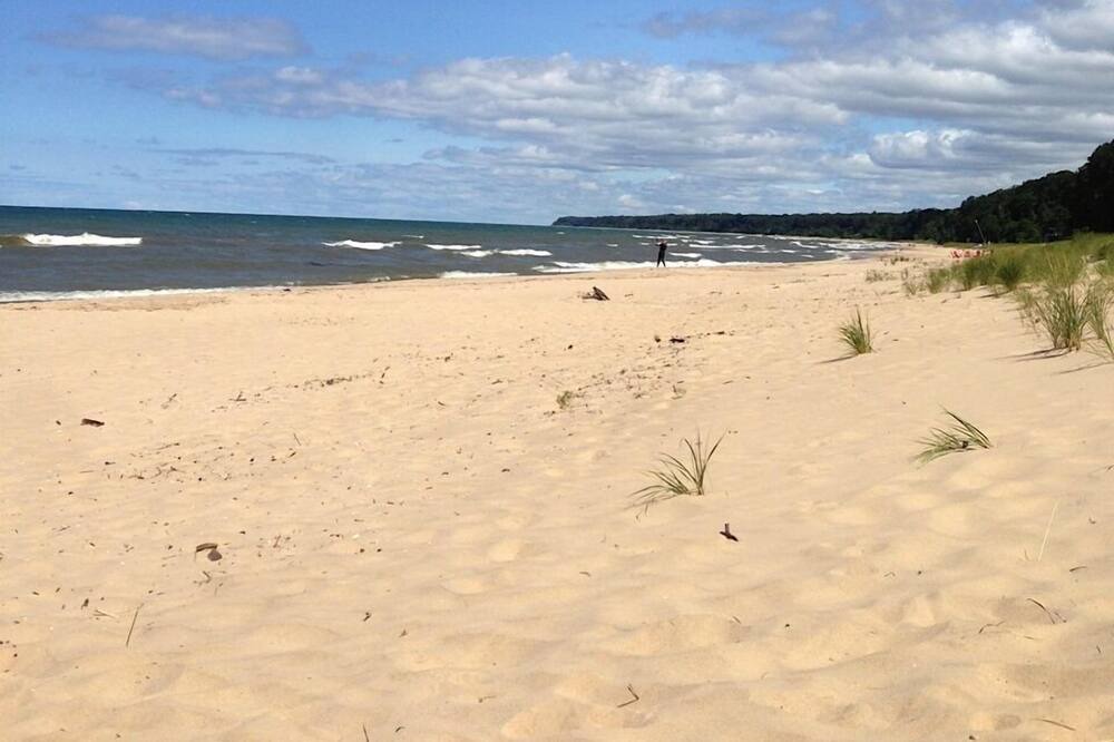 Photo of Others in Fennville