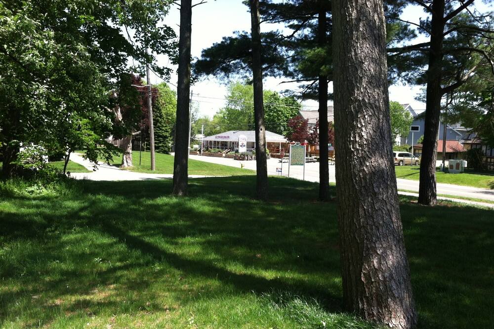 Photo of Others in Ottawa Beach