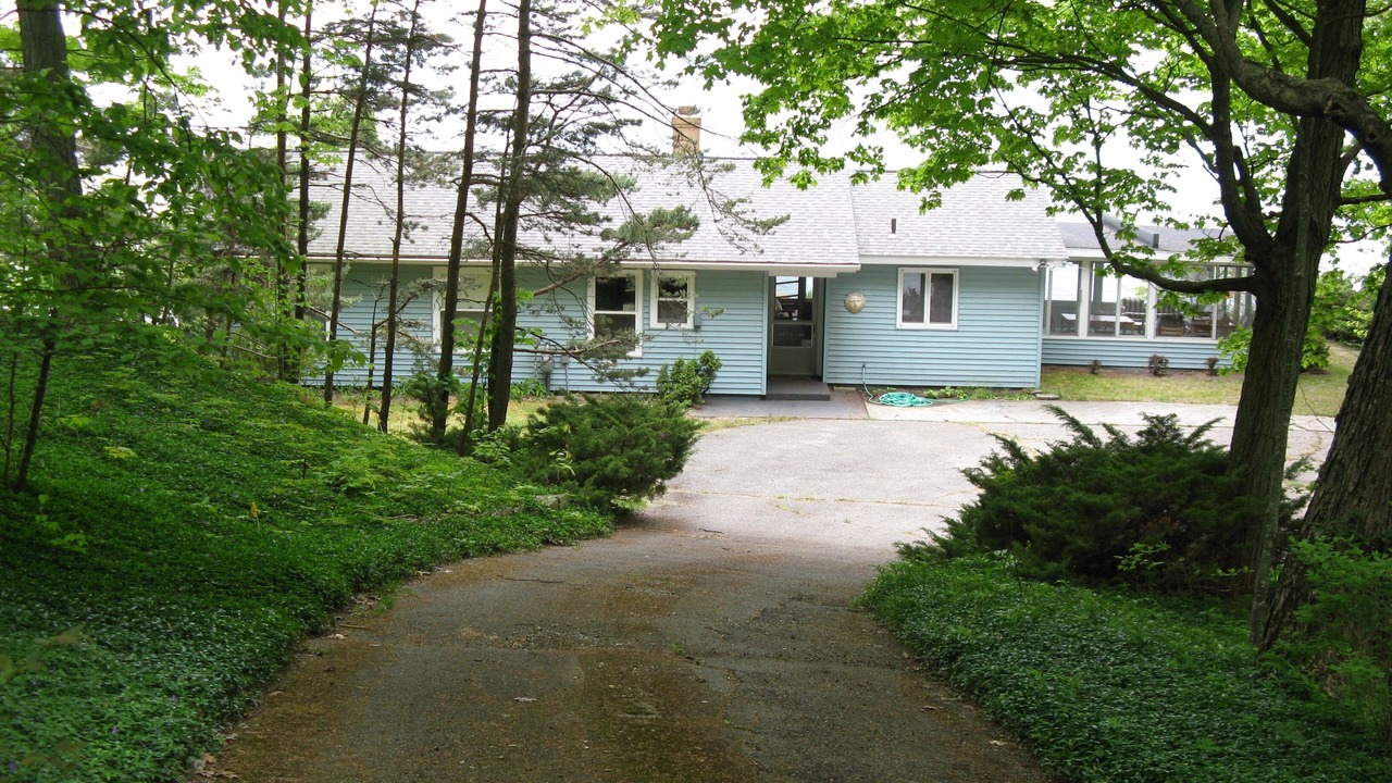 Photo of Outdoor in Waukazoo Woods
