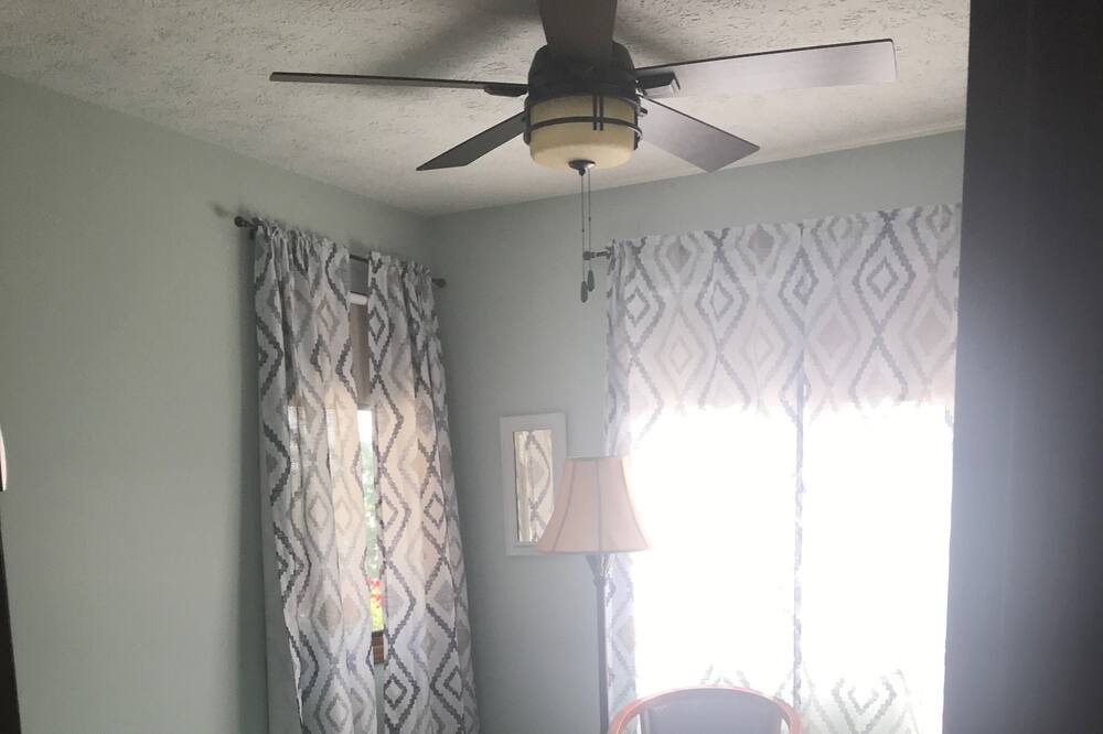 Photo of Bedroom in Byron Center