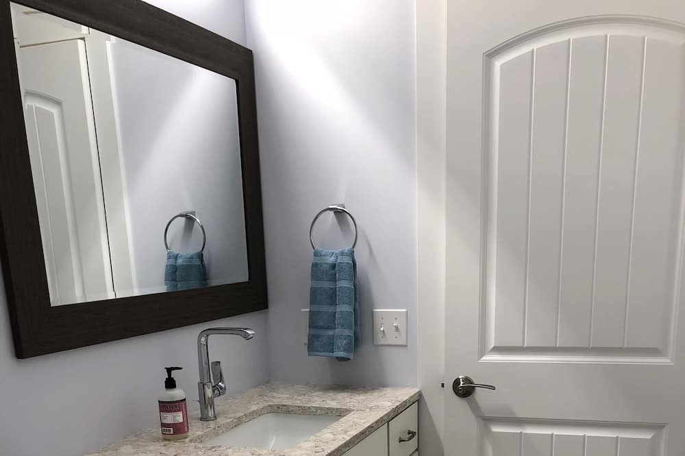 Photo of Bathroom in Macatawa