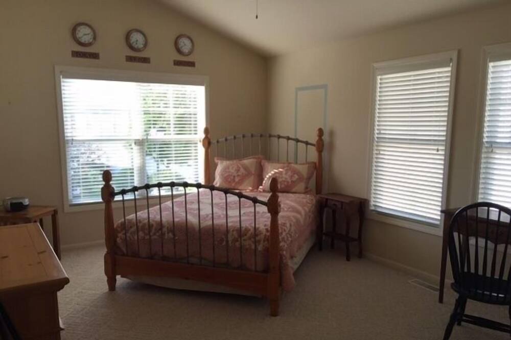 Photo of Bedroom in Saint Joseph