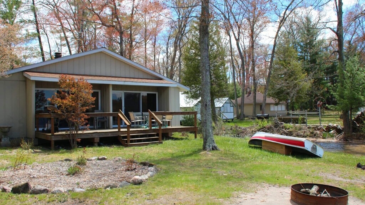 Photo of Outdoor in Holton