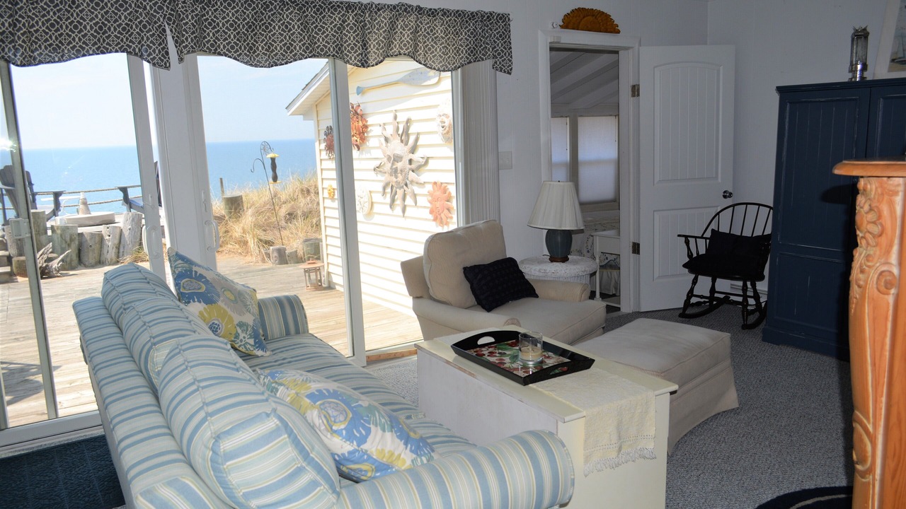 Photo of Livingroom in West Olive