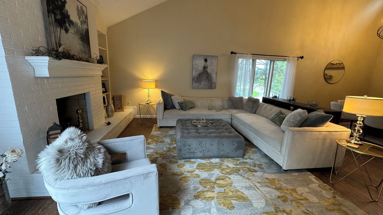 Photo of Livingroom in South Bend