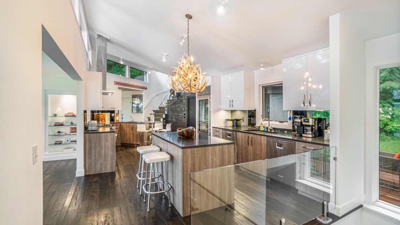 Photo of Kitchen in Saugatuck